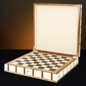 Sofia Chess Box with chess board