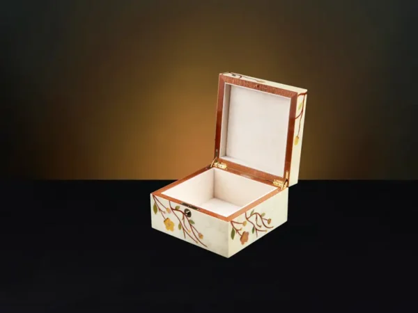 Sakura White Small Luxury Jewellery Box - Storage